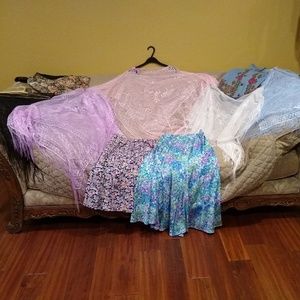 Shauls, skirts with matching scarves, two vests